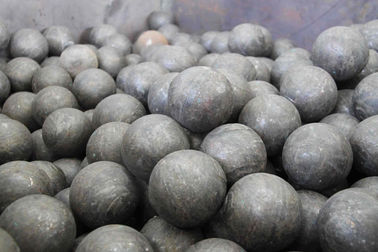 Κίνα Με κράμα άνθρακα σφυρηλατημένες χάλυβας αλέθοντας σφαίρες χάλυβα βαθμού σφαιρών χάλυβα GCr15 για τις τσιμεντοβιομηχανίες εργοστάσιο
